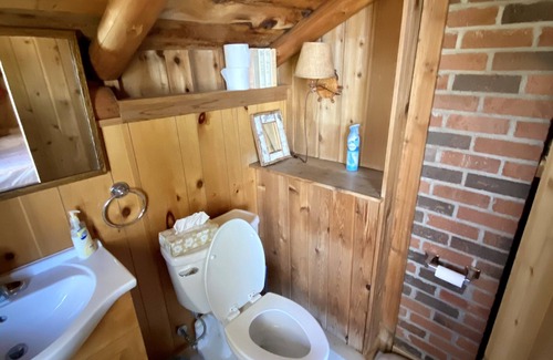 Harbor Springs Cottage | The Blue Dog - Lake Michigan Cottage on the Beach - Good Hart