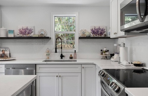 North Forest Beach House | The Blue Heron @ Coligny Circle