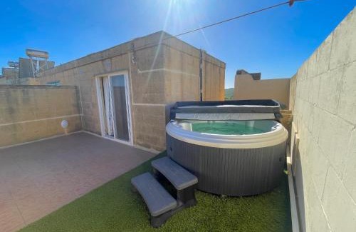 Ghasri House | The Blue House Holiday Home
