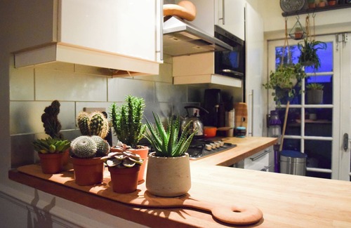Angel Apartment | THE BLUE HOUSE - Stylish & Spacious with 2xTerrace