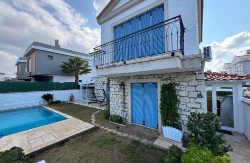 Ildır Koyu Villa | The Blue Mansion - Charming Family Villa in Çeşme