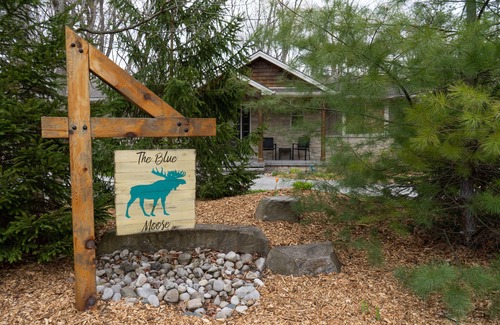 Grand Bend House | The Blue Moose