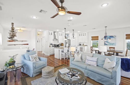 Cape San Blas House | The Blue Pearl- Gulf view home, Short stroll to beach, Community pool, Sleeps 10