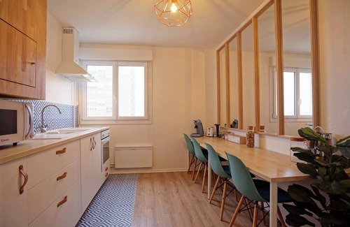 Chateaudun-Bannier Apartment | The Blue Scandinave - Gare Orléans 5min. - Wifi/Netflix/Self-checkin