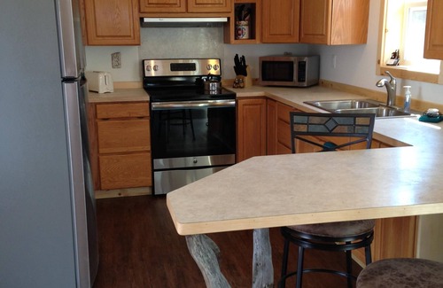 Homer Apartment | The Blue Spruce Studio