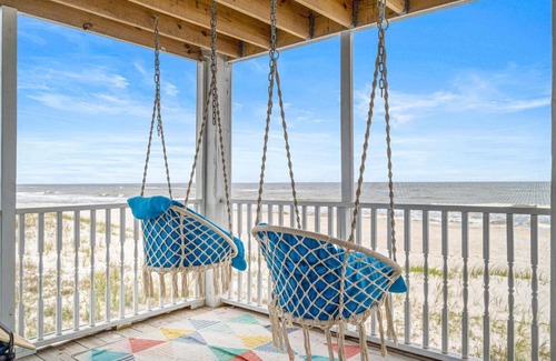 Fort Morgan House | The Blue Whale