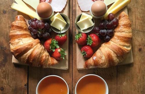 Leeds Bed & Breakfast | The bluebird bed and breakfast
