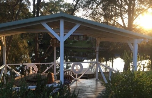 Lake Conjola House | The Boardwalk - tranquil setting by the water