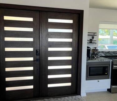 Yacht Club House | The Boat House, Direct Gulf Access, Pool and Spa Cape Coral