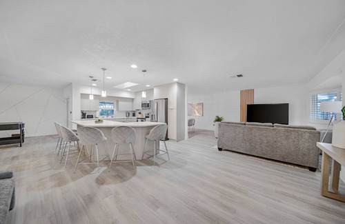 Fort Lauderdale House | The Boat House: River Harmony Home