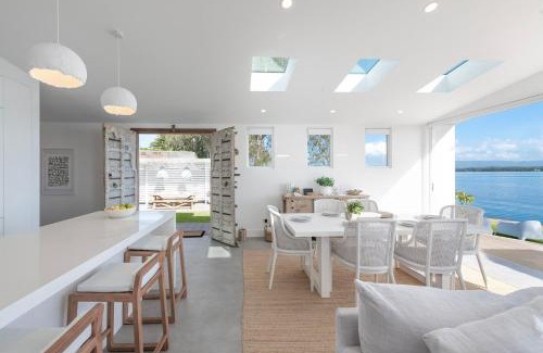 Bonnells Bay Apartment | The Boathouse