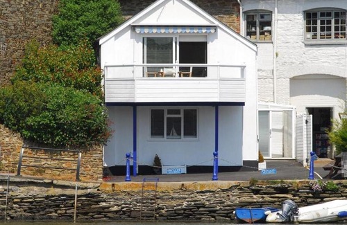 Kingsbridge House | The Boathouse