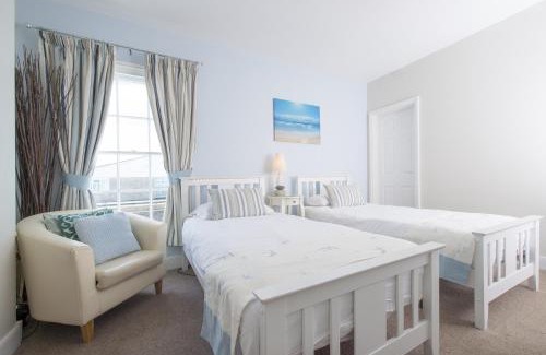 Seaview Bed & Breakfast | The Boathouse