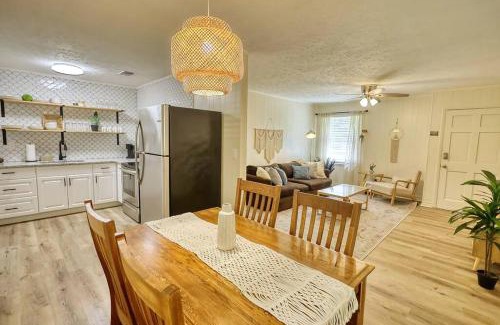 Covington House | The Bohemian 1/2 Mi from Covington Square