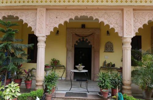 Vaishali Nagar Hotel | The Boho Heritage Haveli