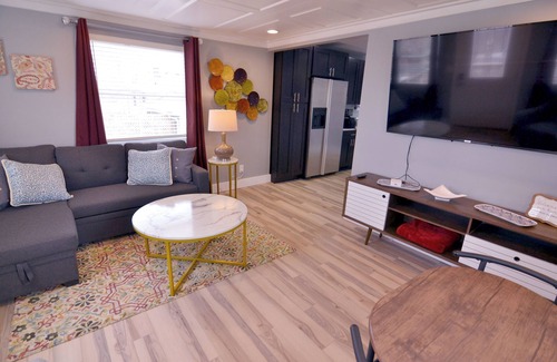 Bloomington Apartment | The Boho Roost