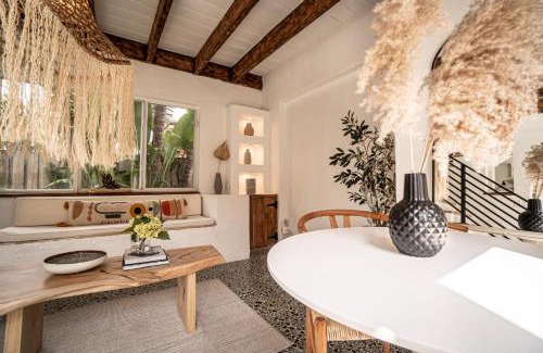 South Middle River Villa | The Boho Villa