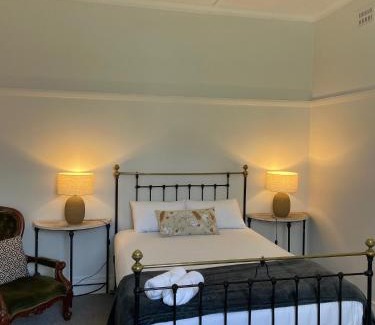 Uralla Hotel | The Bolt Inn