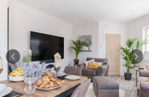 Westbrook House | The Bolthole