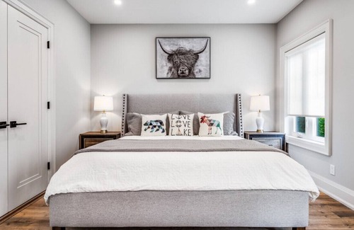 Minett House | The Bonnieview on Lake Rosseau