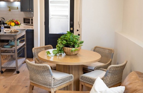 Oread Condo | The Booth Stadium Condo - Premium Tailgate Location