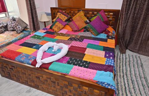 Gulab Sagar Hotel | The Borunda Boutique Homestay