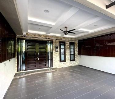 Kuantan House | The BOSS Stay