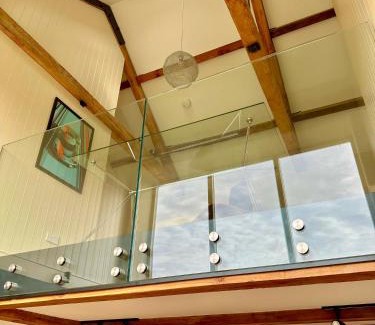 Weedon Lois Villa | The Bothy