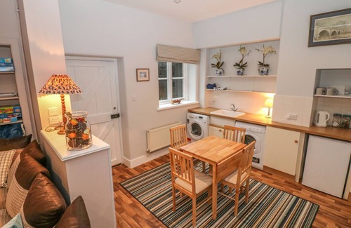 Macclesfield Cottage | THE BOTHY, pet friendly, character holiday cottage in Wildboarclough