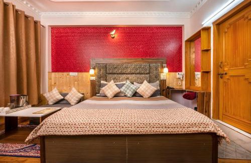 Dharamshala Bed & Breakfast | The Bougainvillea, Mcleodganj