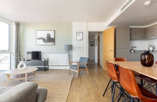 Bromley South Apartment | The Bow Flats