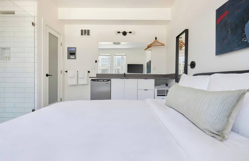 Broadway Hotel | The Boylston Hotel Capitol Hill, Sonder by Marriott Bonvoy