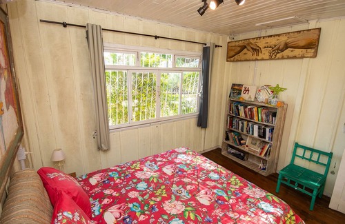 Vila Yolanda Apartment | The Orange House - Art and history in one place