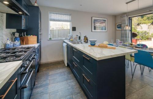 Nettlestone House | The Brackens