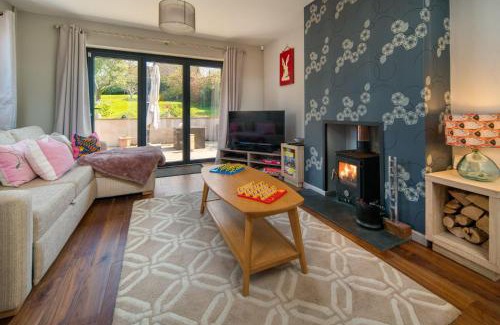 Nettlestone House | The Brackens