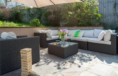 Nettlestone House | The Brackens