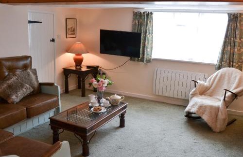 Horning House | The Brambles