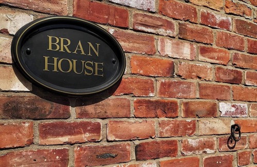 Lusby Cottage | The Bran House- 23526