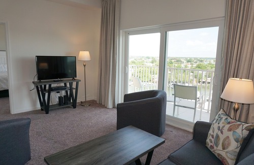 Madeira Beach Condo | The Brand New Madeira Bay Resort I 1605