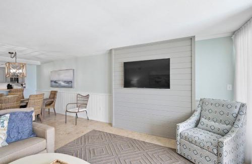 Orange Beach Apartment | The Breakers 42 by Vacation Homes Collection