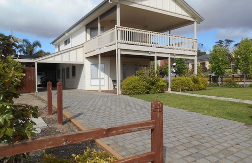 Port Vincent House | The Breezeway - Off Peak Special!