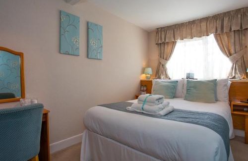 Roundham Hotel | The Briars - Adults Only