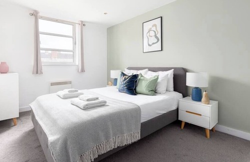 Spitalfields Apartment | The Brick Lane Apartment