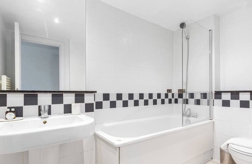 Spitalfields Apartment | The Brick Lane Apartment