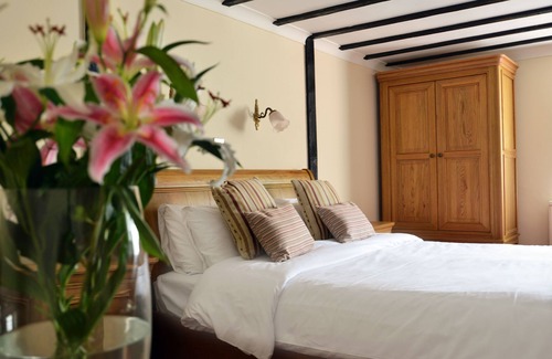 Sedlescombe Hotel | The Brickwall Hotel