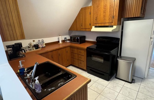 Old Lyme Apartment | The Bridge at Soundview · Beach+OceanView+Sunrise