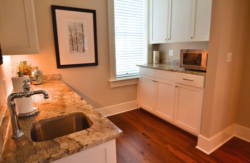 Historic District - North House | The Brigham w/ROOFTOP TERRACE Historic Savannah DISCOUNTS AUG & SEPT!