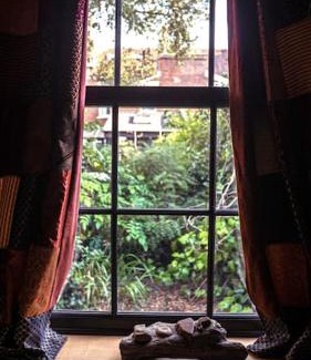 Bristol Apartment | The Bristol Coach House in the heart of Bishopston