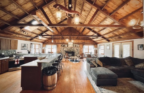 Honeoye Cabin | The Bristol Lodge with hot tub, and game room