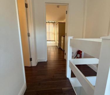 Coldharbour Apartment | The Brixton Vining Street 4-Bed Urban Retreat BT7